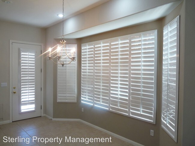 Building Photo - 3460 French Daisy St