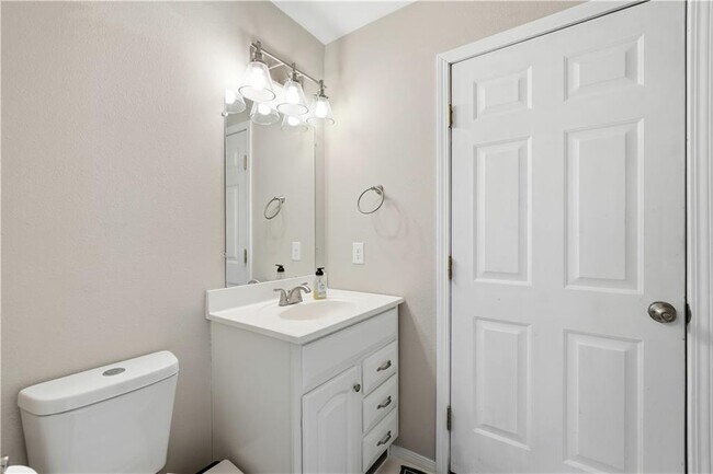 Building Photo - 4 Wendron Cir