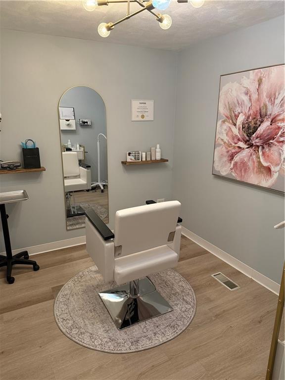 Building Photo - 990 Main St