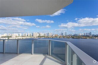 Building Photo - 17111 Biscayne Blvd