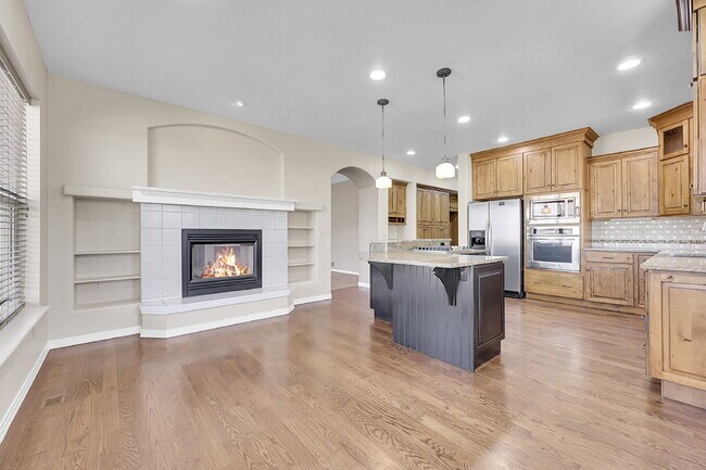 Building Photo - $3,650 - 4 Bed, 4 Bath Home with 4 Car Gar...