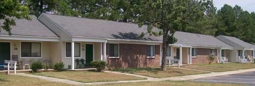 Primary Photo - Maplewood Green Apartments