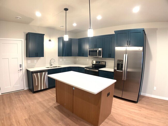 Building Photo - Valley View Townhomes