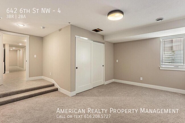 Building Photo - 642 6th St NW