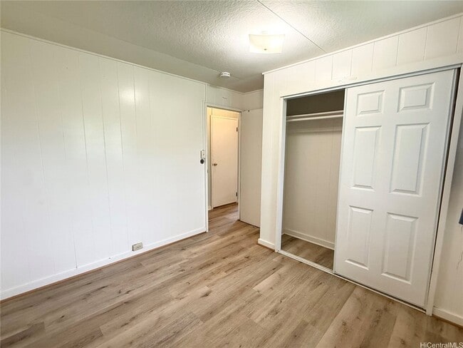 Building Photo - 87-1698 Farrington Highway Unit J1