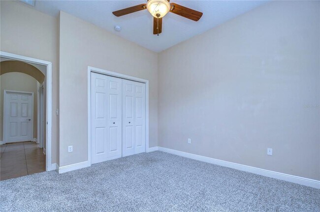 Building Photo - 3341 Grassglen Pl