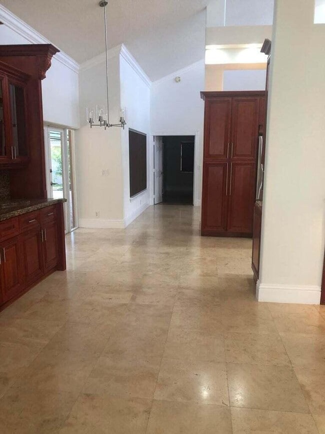 Building Photo - 8649 NW 57th Ct
