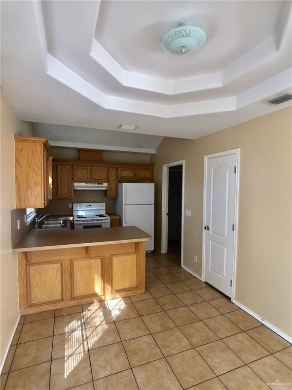 Building Photo - 13 N Cross St