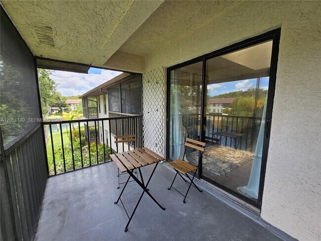 Building Photo - 5361 Treetops Dr