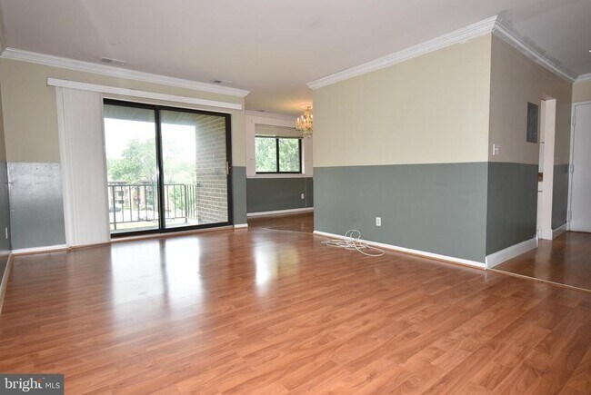 Building Photo - 6017 Majors Ln