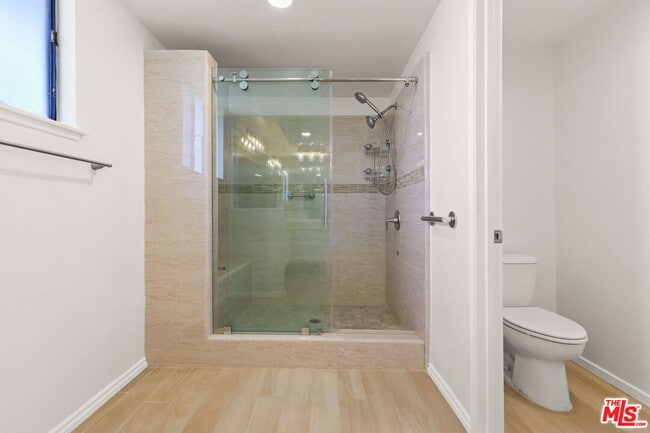 Building Photo - 6501 Bradley Pl