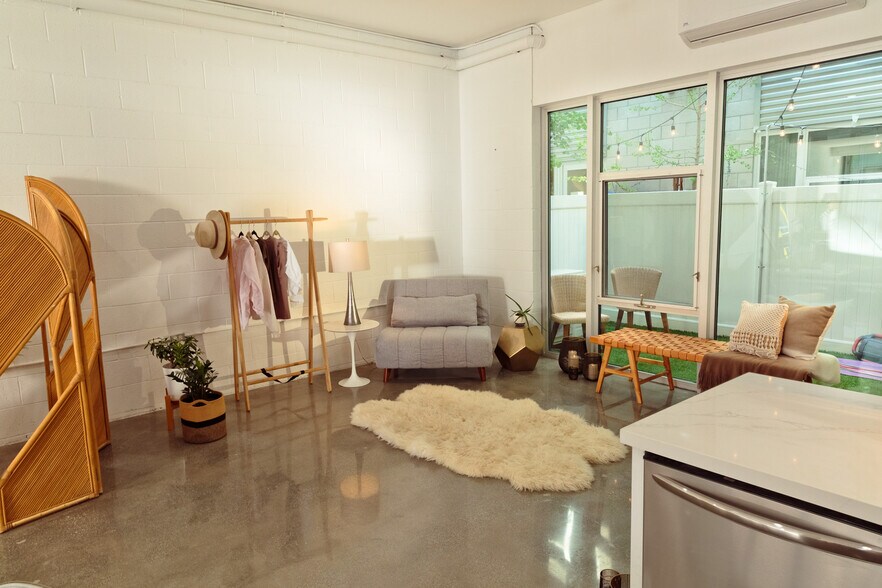 Building Photo - 2763 Wright Ln