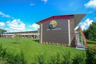 Building Photo - 550 S John Young Pkwy