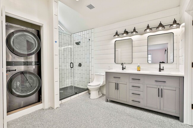 Building Photo - Fully Renovated 4BR Ranch Steps From Serenbe!!! Privacy, Nature & Modern Living