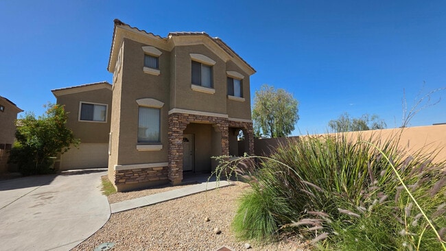Building Photo - 6621 W Shaw Butte Dr