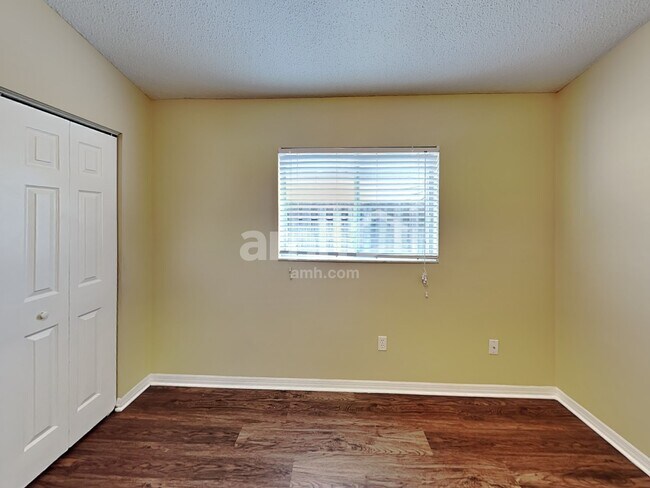 Building Photo - 1294 Cypress Bend Cir