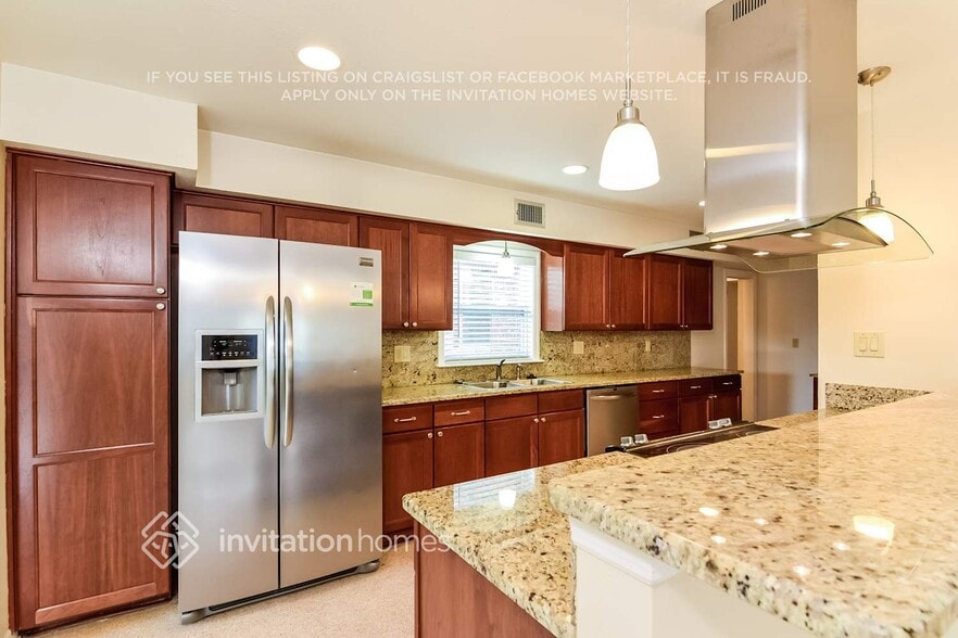 Building Photo - 1208 Lorie Cir