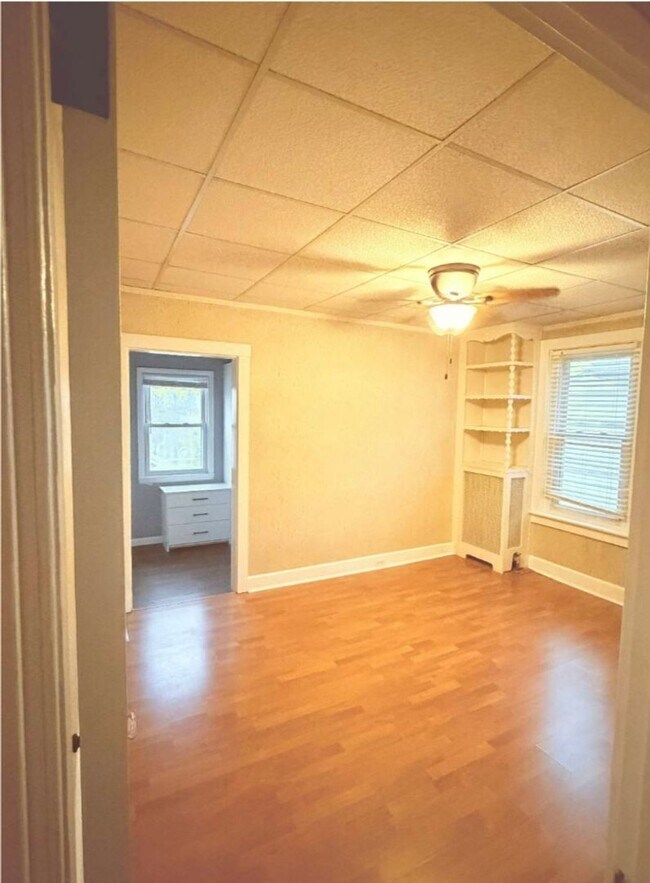 Building Photo - Charming Home in Wilson School District