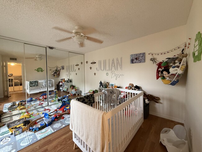 Building Photo - 1021 Springdale Cir