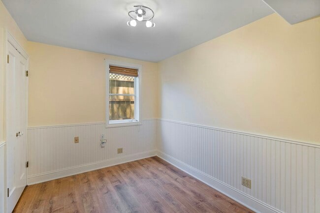Building Photo - 5906 Colby St