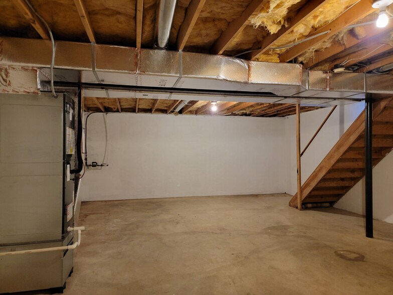 Building Photo - 1524 N Reading Rd