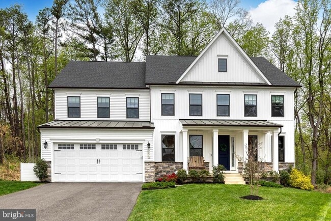 Building Photo - 7679 Cross Creek Dr