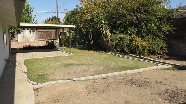 Building Photo - NOR 3 bedroom 2 bath