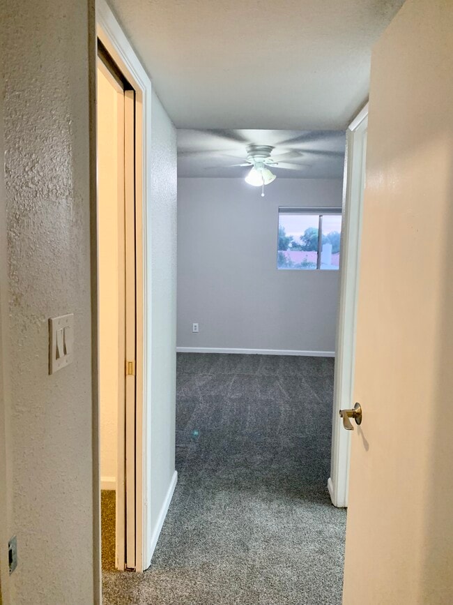 Entrance to Master - 264 E Betty Elyse Ln