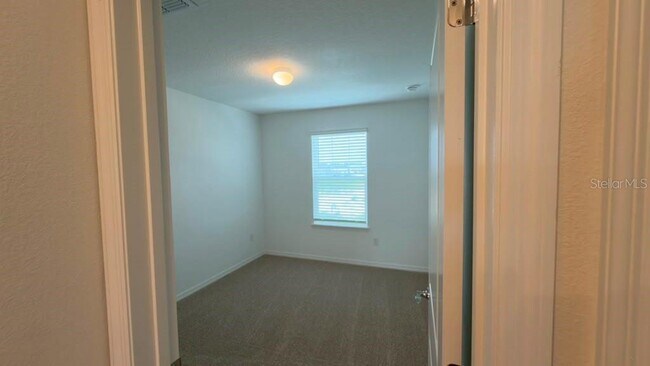 Building Photo - 4568 ORCHARD VIEW Aly