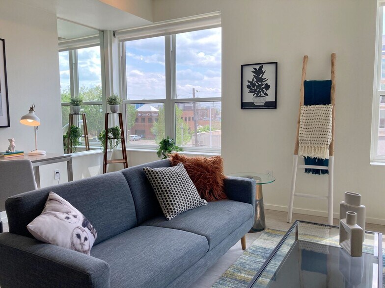 Interior Photo - Renaissance Lofts