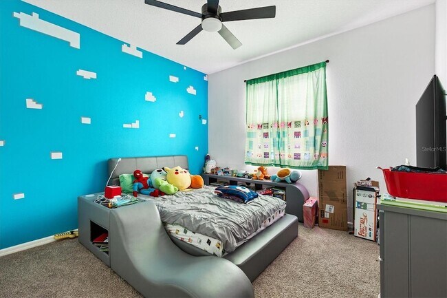 Building Photo - 5470 Sunshine Dr