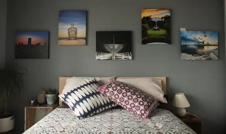 First floor bedroom - 3122 N Booth St