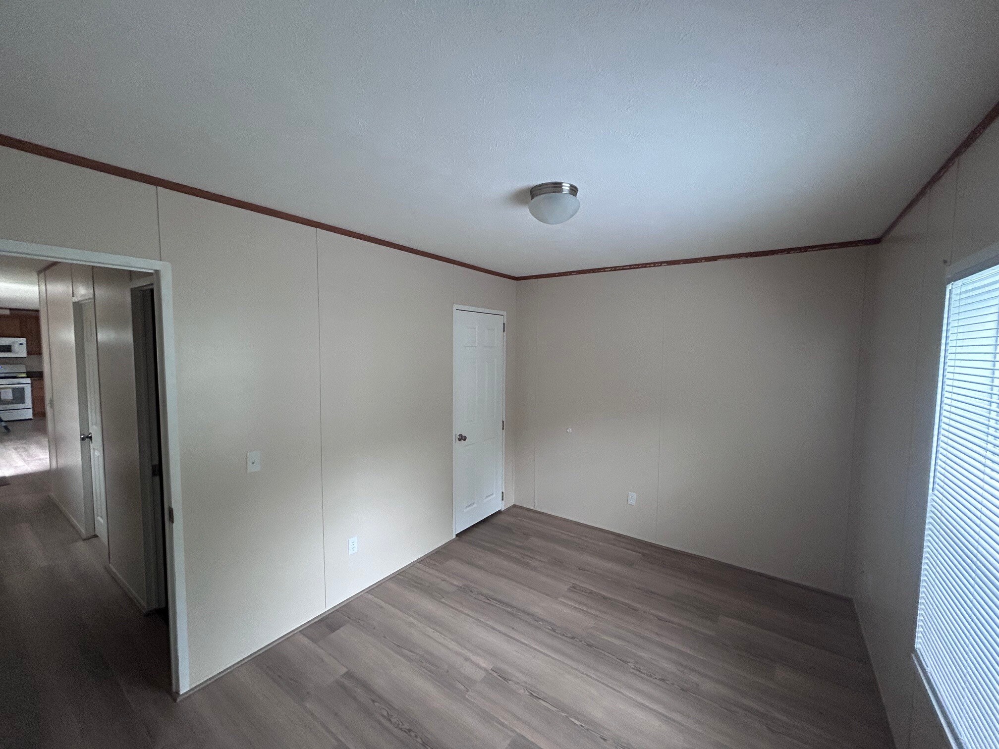 Building Photo - 2 Deer Run Pky