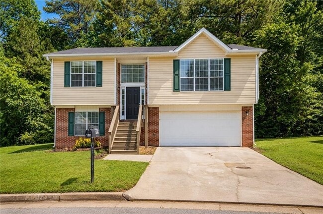Building Photo - 488 Barclay Ct