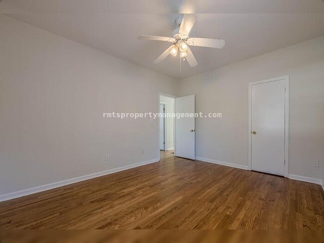 Building Photo - 1977 N Decatur Rd