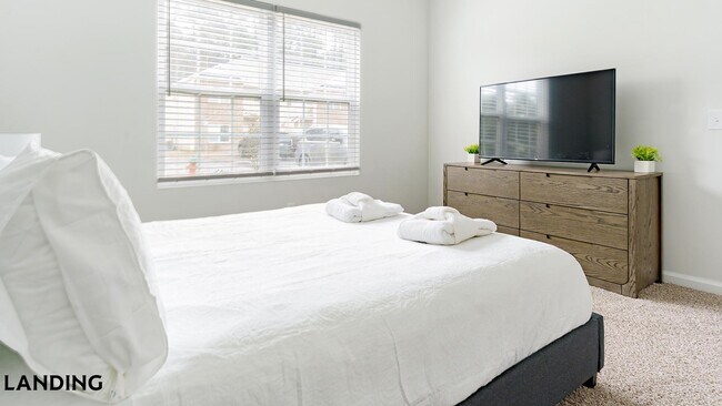 Building Photo - 702 US-80