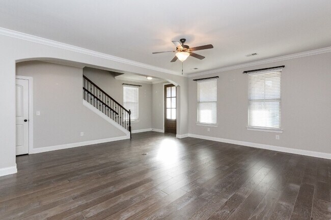 Building Photo - 318 Cornelius Wy