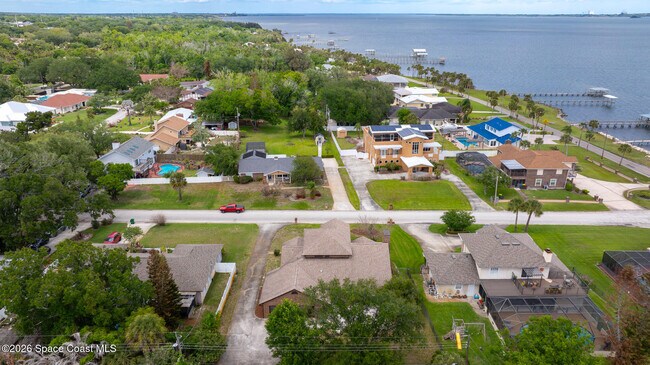 Building Photo - 105 Brookhill Dr