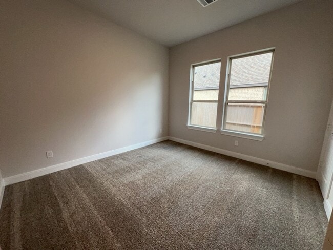 Building Photo - 5714 Caracara St