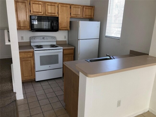 Building Photo - 4004 Venetian Bay Dr