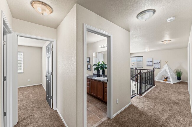 Building Photo - Wonderful Home