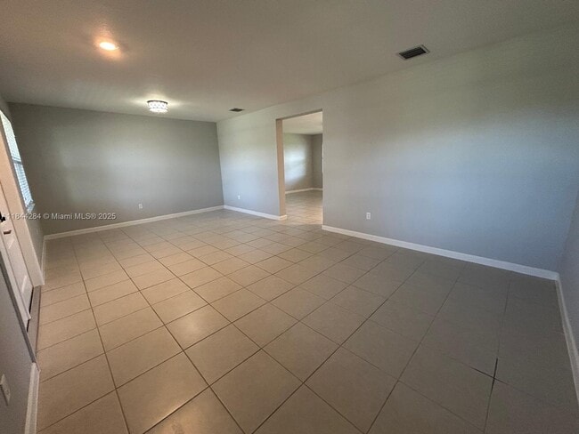 Building Photo - 16740 SW 290th Ln