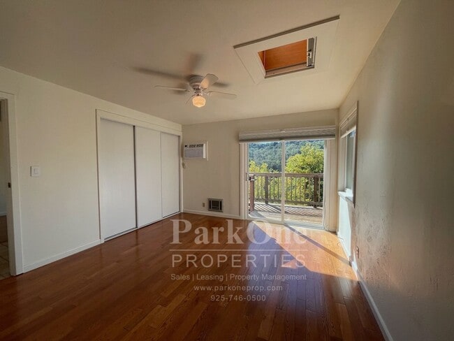 Building Photo - Spacious Home In Lafayette Hills