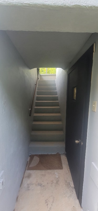 Building Photo - 1078 Willow Dr