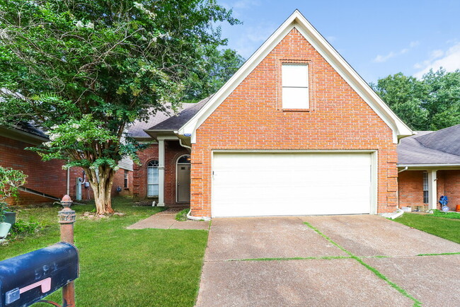 Primary Photo - 594 E Ashley Glen Cir