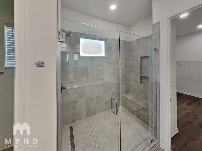 Building Photo - 4607 Kobus Ct.