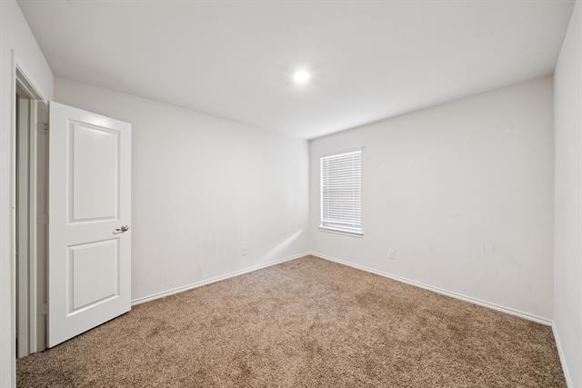 Building Photo - 809 Farmstead Wy
