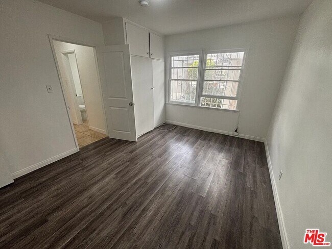 Building Photo - 4131 Palmwood Dr