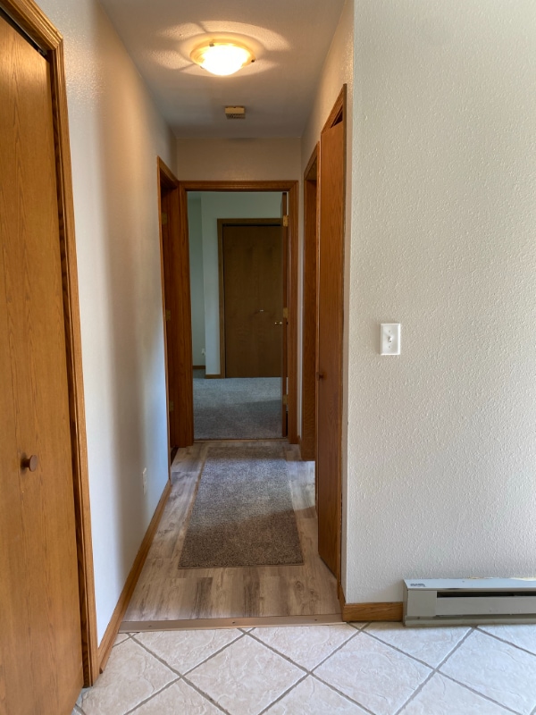 Building Photo - 112 Lake Rd