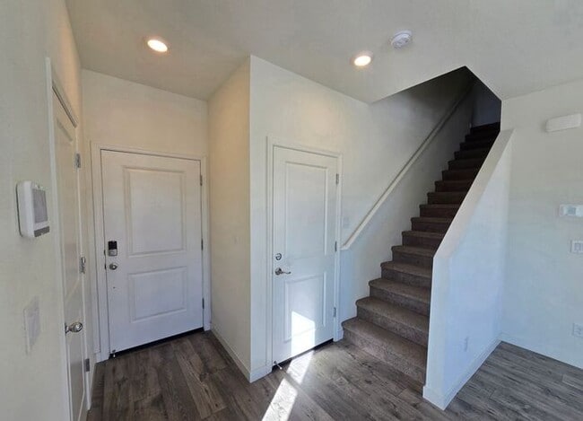 Building Photo - Modern 3-Bedroom Townhome with 2-Car Garage, Bright Interiors & Private Patio